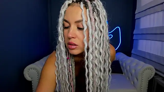 rock n roxy online show from 03.14.25