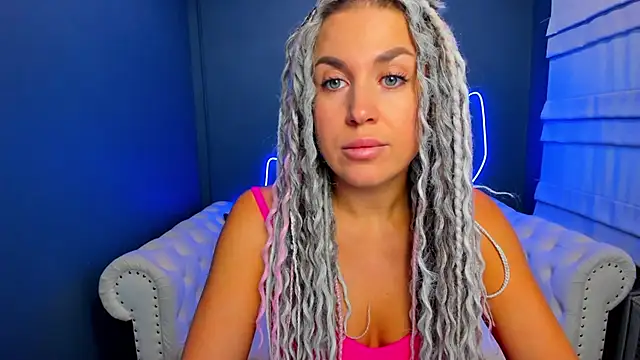 rock n roxy online show from 09.10.25