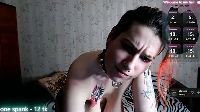 Miya Wey  online show from 02.02.25