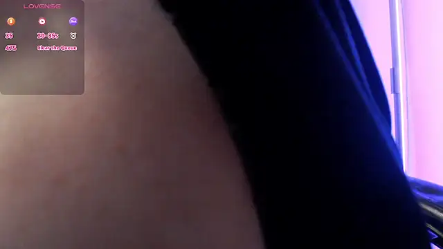 Bigbittiesandfun online show from 04.13.26