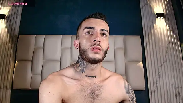 Snapshot of Marcelo_ruiz_ chatting on 02.27.25 Marcelo ruiz online show from 02.27.25