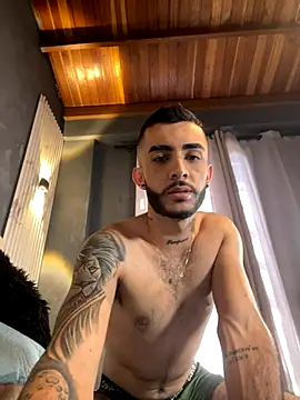 Snapshot of Marcelo_ruiz_ chatting on 11.21.25 Marcelo ruiz online show from 11.21.25