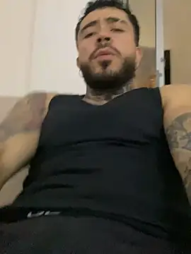 Snapshot of LeoSalvatore_ chatting on 03.20.25 LeoSalvatore online show from 03.20.25