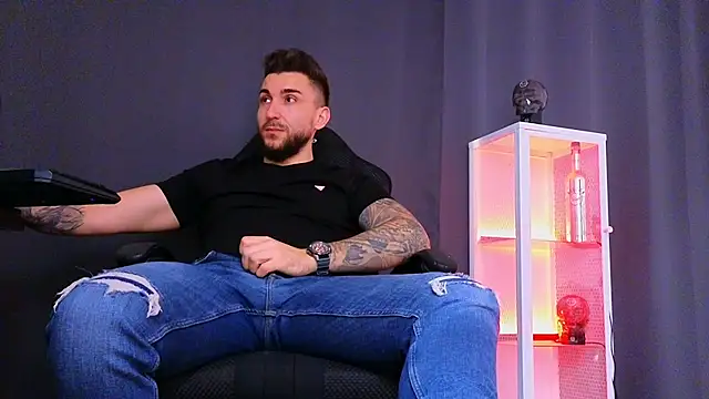 MightyAaron66 online show from 02.17.25