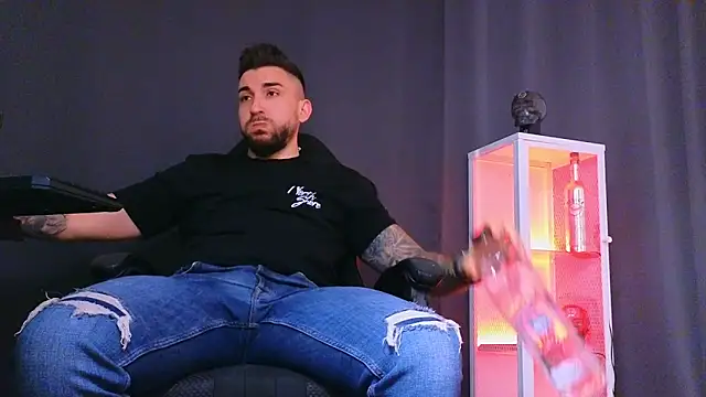 MightyAaron66 online show from 02.22.25