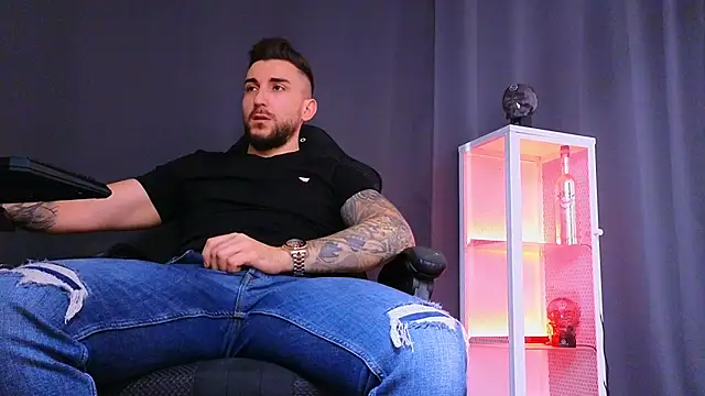 MightyAaron66 online show from 02.23.25