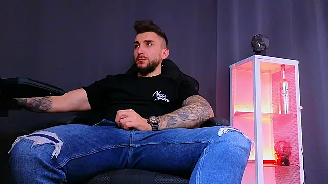 MightyAaron66 online show from 02.25.25