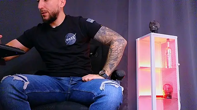 MightyAaron66 online show from 02.27.25