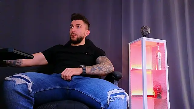 MightyAaron66 online show from 03.03.25