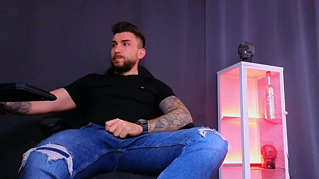 MightyAaron66 online show from 03.04.25