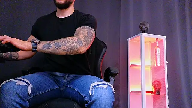 MightyAaron66 online show from 03.09.25