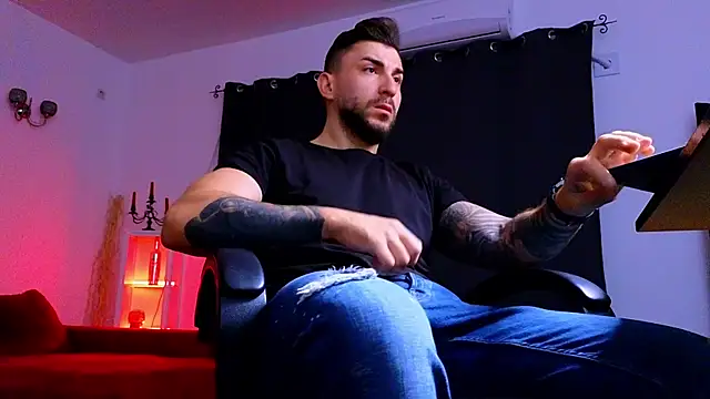 MightyAaron66 online show from 09.21.25