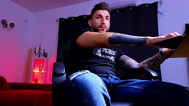 MightyAaron66 online show from 09.25.25