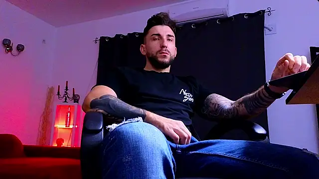 MightyAaron66 online show from 10.01.25