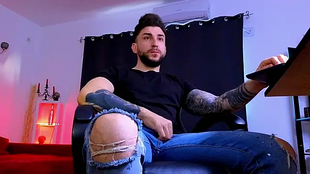 MightyAaron66 online show from 04.13.26