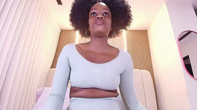 kata hazel online show from 04.17.26