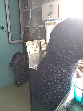 samitasharma online show from 10.26.25