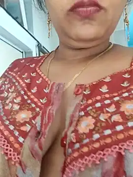 Snapshot of samitasharma chatting on 06.14.26 samitasharma online show from 06.14.26