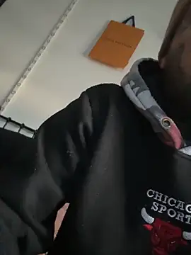 Tyson8897 online show from 11.20.25