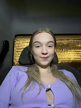 Baby Tiny online show from 01.05.25