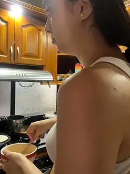 karla nill online show from 11.10.25