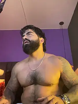 Snapshot of Lyon_vach chatting on 10.24.25 Lyon vach online show from 10.24.25