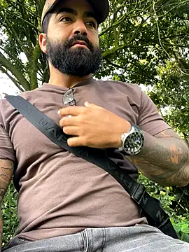 Snapshot of Lyon_vach chatting on 10.26.25 Lyon vach online show from 10.26.25