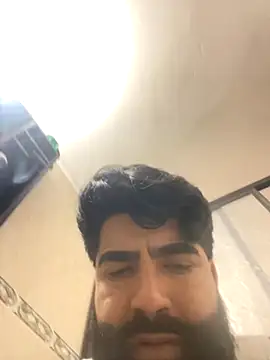 Snapshot of Lyon_vach chatting on 10.29.25 Lyon vach online show from 10.29.25