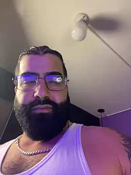 Snapshot of Lyon_vach chatting on 11.17.25 Lyon vach online show from 11.17.25