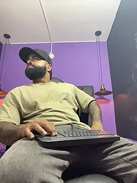 Lyon vach online show from 04.17.26