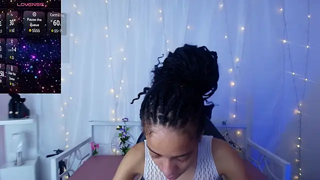 Snapshot of Abigail_Wilson_ chatting on 12.07.24 Abigail Wilson online show from 12.07.24