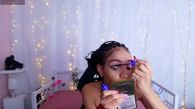 Snapshot of Abigail_Wilson_ chatting on 12.09.24 Abigail Wilson online show from 12.09.24