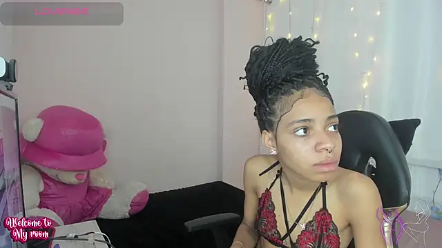 Snapshot of Abigail_Wilson_ chatting on 12.22.24 Abigail Wilson online show from 12.22.24