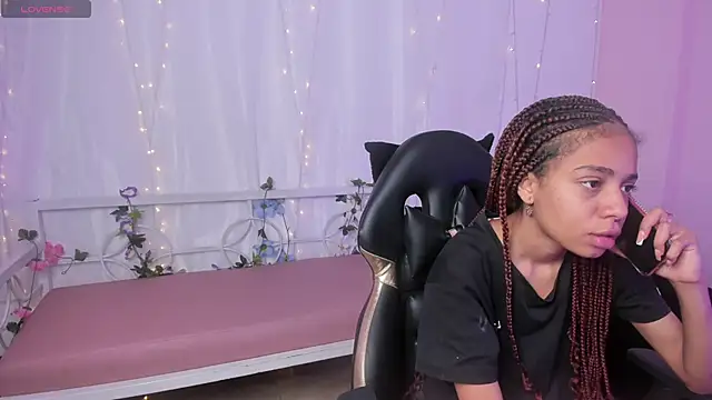 Snapshot of Abigail_Wilson_ chatting on 01.18.25 Abigail Wilson online show from 01.18.25