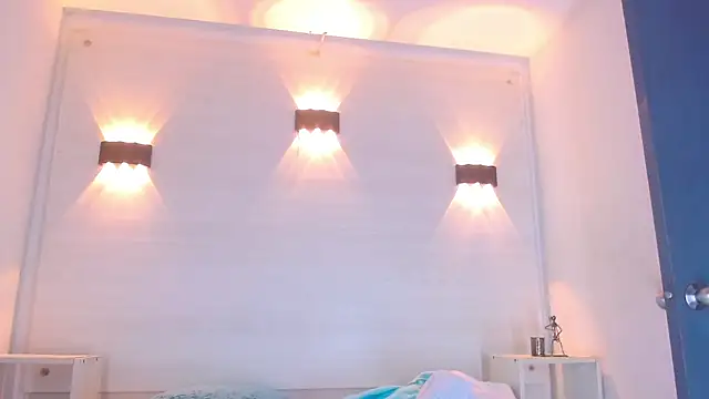 Snapshot of Molly_Spears chatting on 02.17.25 Molly Spears online show from 02.17.25