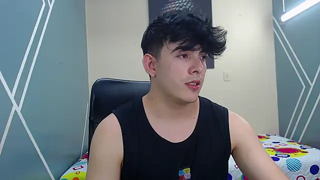 Snapshot of nolan_twink1 chatting on 12.10.24 nolan twink1 online show from 12.10.24