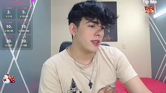 Snapshot of nolan_twink1 chatting on 12.21.24 nolan twink1 online show from 12.21.24