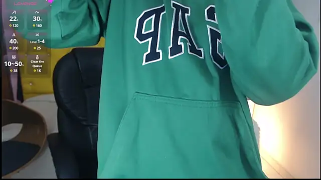 Snapshot of nolan_twink1 chatting on 01.23.25 nolan twink1 online show from 01.23.25