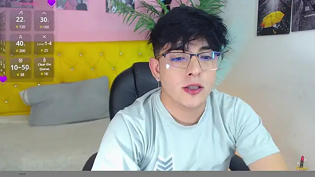 Snapshot of nolan_twink1 chatting on 01.29.25 nolan twink1 online show from 01.29.25