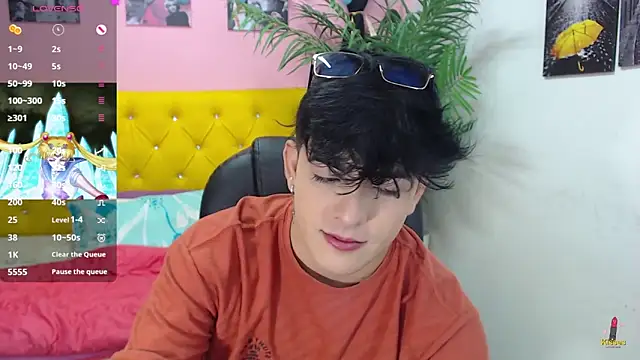 Snapshot of nolan_twink1 chatting on 01.31.25 nolan twink1 online show from 01.31.25