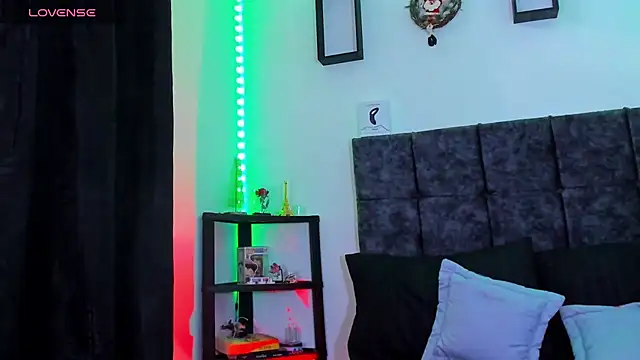 Snapshot of nolan_twink1 chatting on 12.19.25 nolan twink1 online show from 12.19.25