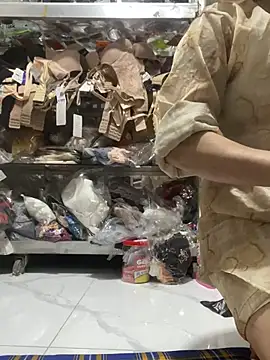 Snapshot of Cesywet chatting on 02.07.25 Cesywet online show from 02.07.25