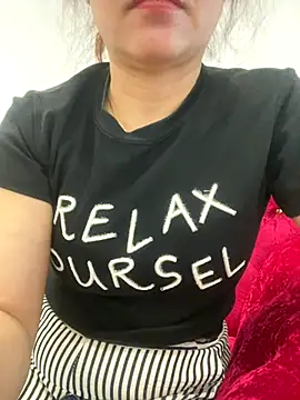 Snapshot of Cesywet chatting on 10.06.25 Cesywet online show from 10.06.25