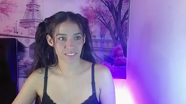 Snapshot of daniela_rivasth chatting on 03.09.25 daniela rivasth online show from 03.09.25