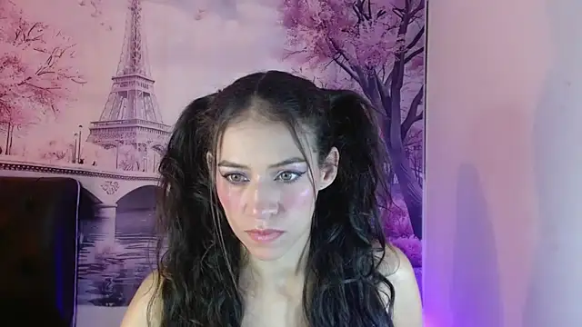 Snapshot of daniela_rivasth chatting on 03.11.25 daniela rivasth online show from 03.11.25