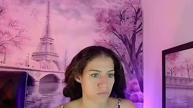 Snapshot of daniela_rivasth chatting on 03.18.25 daniela rivasth online show from 03.18.25