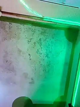 Snapshot of silentkillaz chatting on 01.09.25 silentkillaz online show from 01.09.25