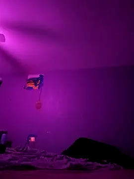 Snapshot of relaxedside13 chatting on 09.19.25 relaxedside13 online show from 09.19.25