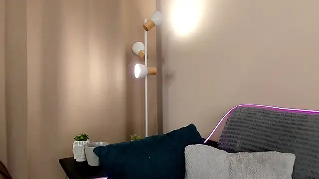 EdithHaskell online show from 12.28.24