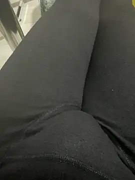 Snapshot of homidor chatting on 01.09.25 homidor online show from 01.09.25